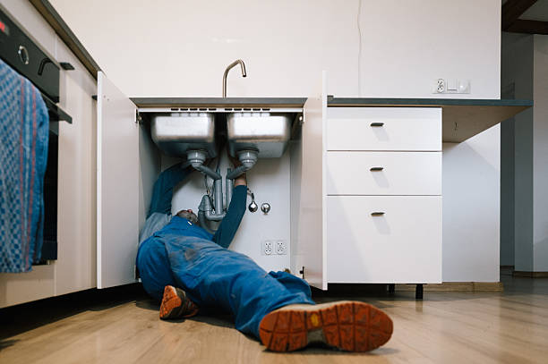 Professional Drain Cleaning technician working in Arrington, TN